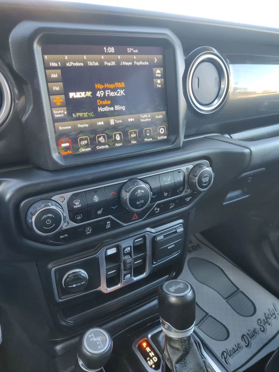 Used 2021 Jeep Wrangler Unlimited Sahara AWD/4WD image 26