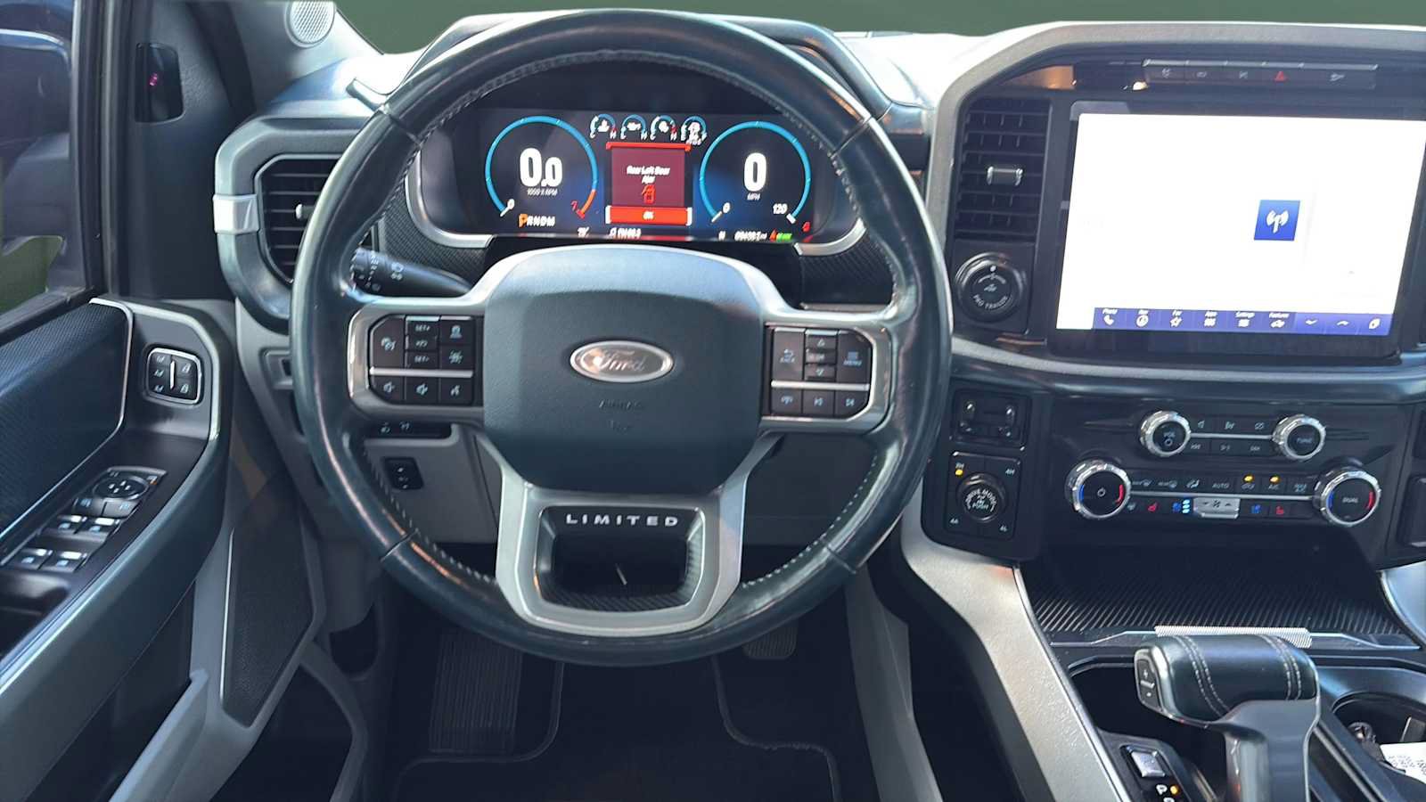 Used 2022 Ford F150 Limited AWD/4WD image 25
