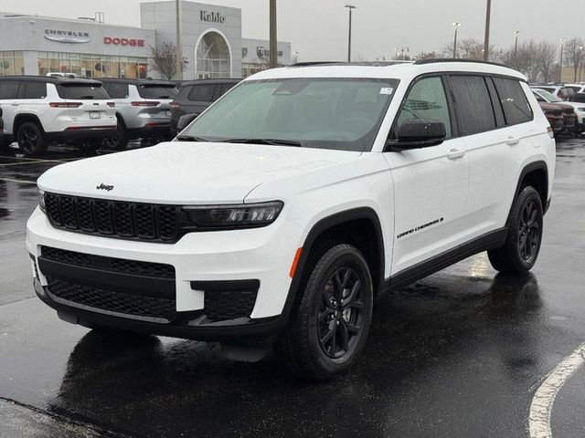 New 2025 Jeep Grand Cherokee L Altitude image 10