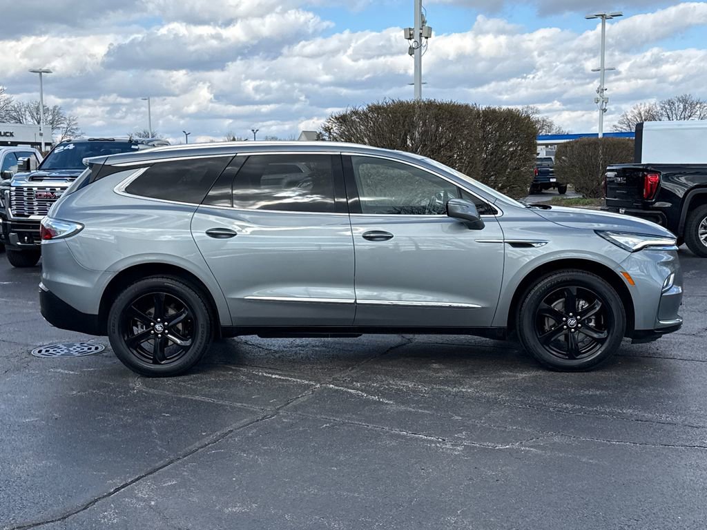 Certified 2023 Buick Enclave Essence w/ Experience Buick Package image 11