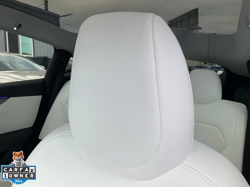 Used 2026 Tesla Model Y Long Range AWD/4WD image 19