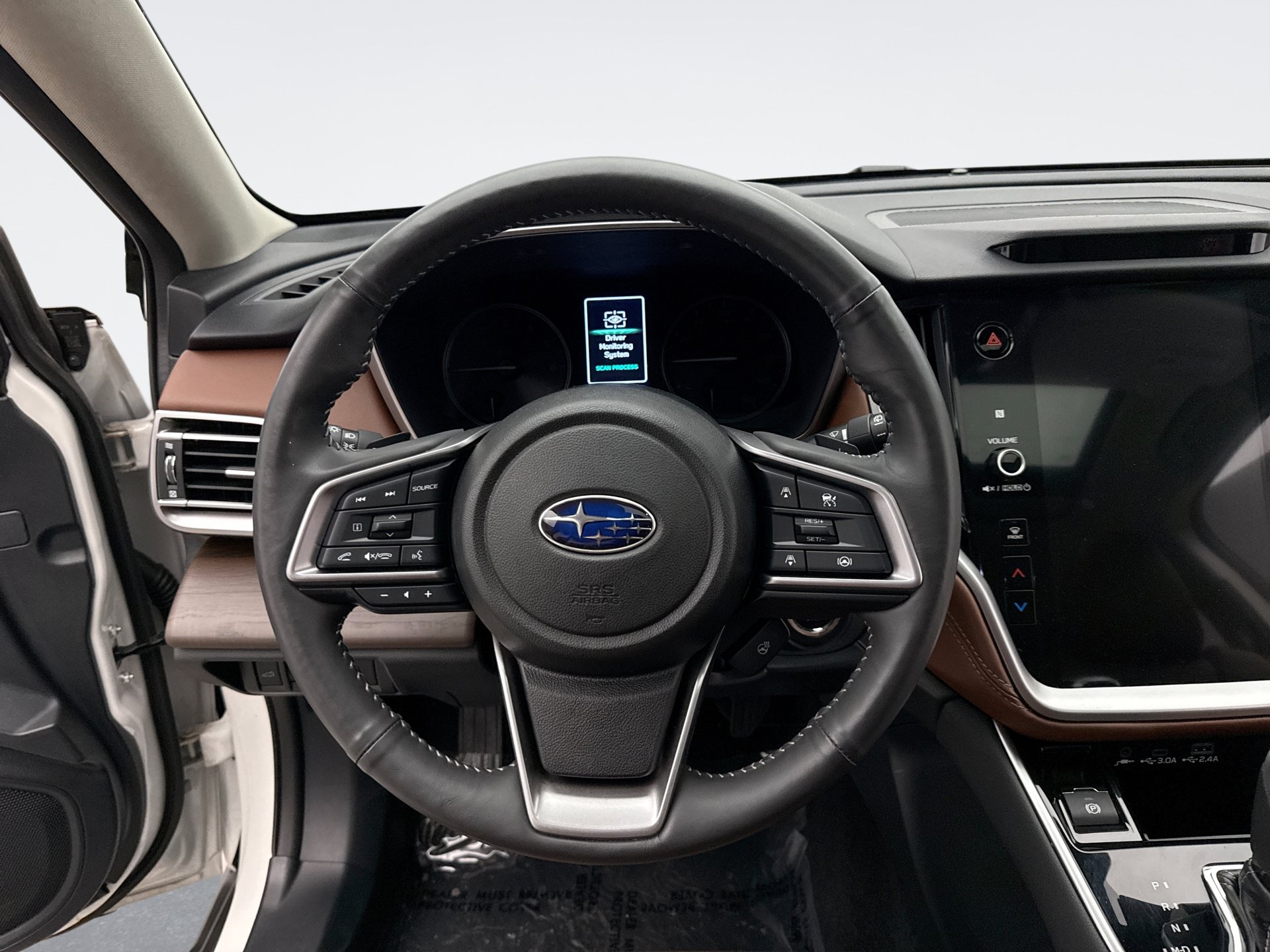 Used 2024 Subaru Outback Touring AWD/4WD image 12