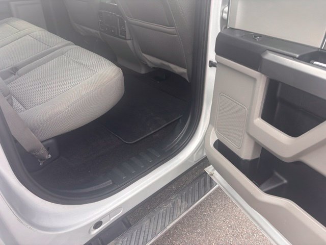 Used 2018 Ford F150 XLT w/ Equipment Group 302A Luxury RWD image 16