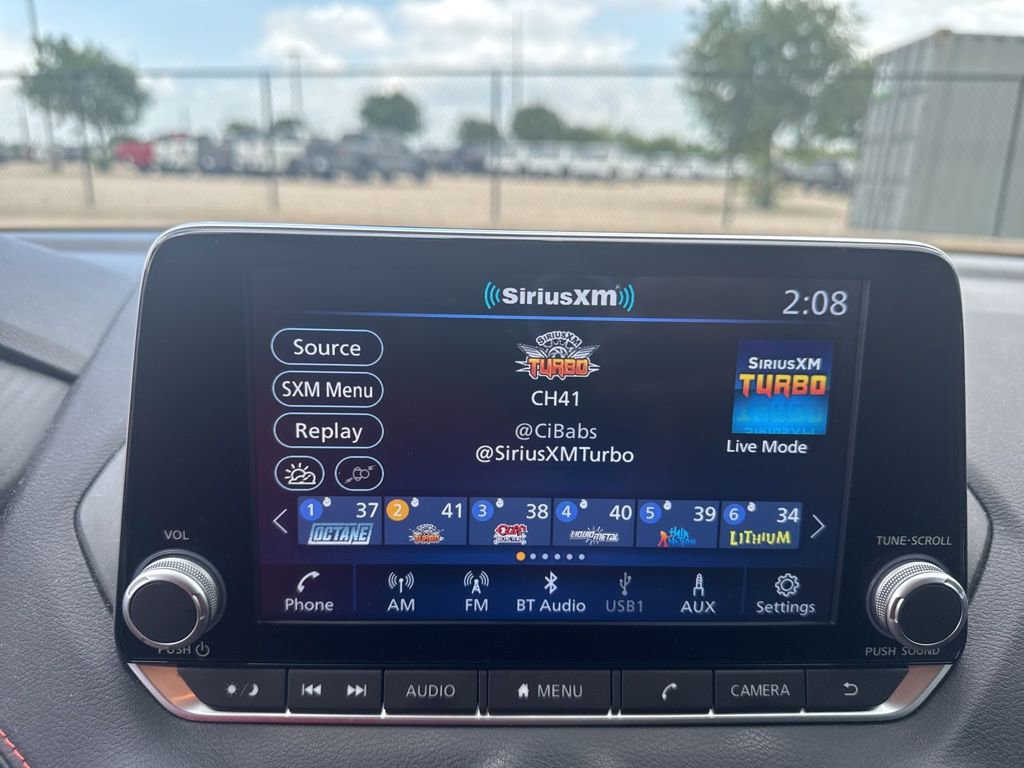 Certified 2025 Nissan Sentra SR w/ SR Premium Package FWD image 21