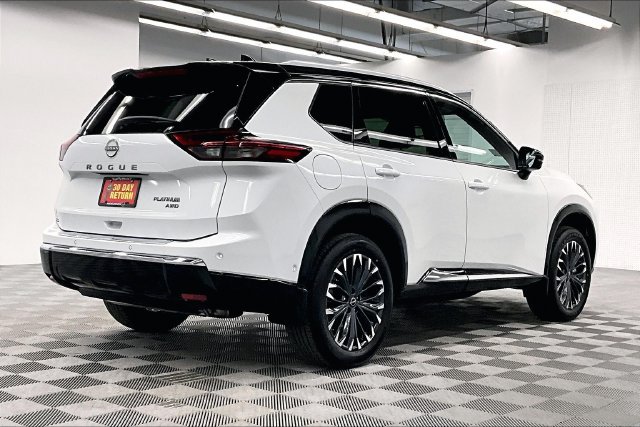 New 2025 Nissan Rogue Platinum w/ Tech Package AWD/4WD image 18