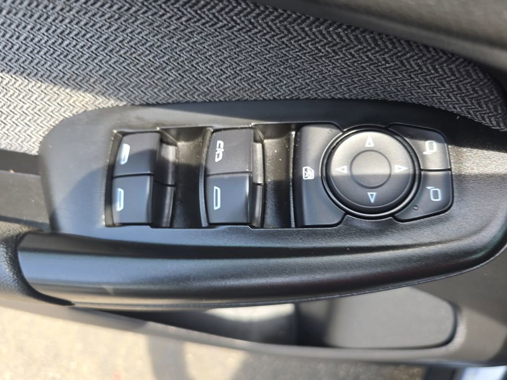 Used 2022 Chevrolet TrailBlazer LT FWD image 27