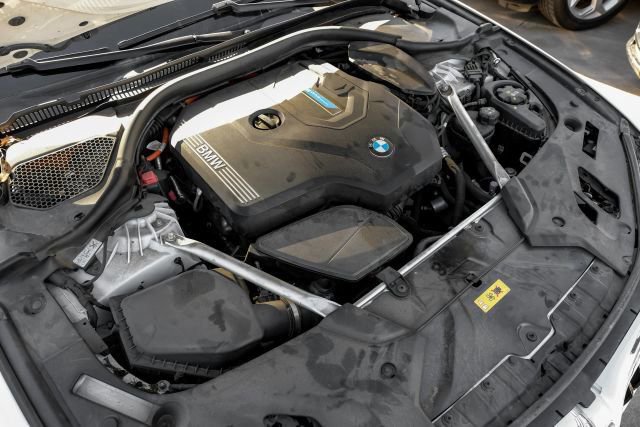 Used 2023 BMW 530e RWD image 59