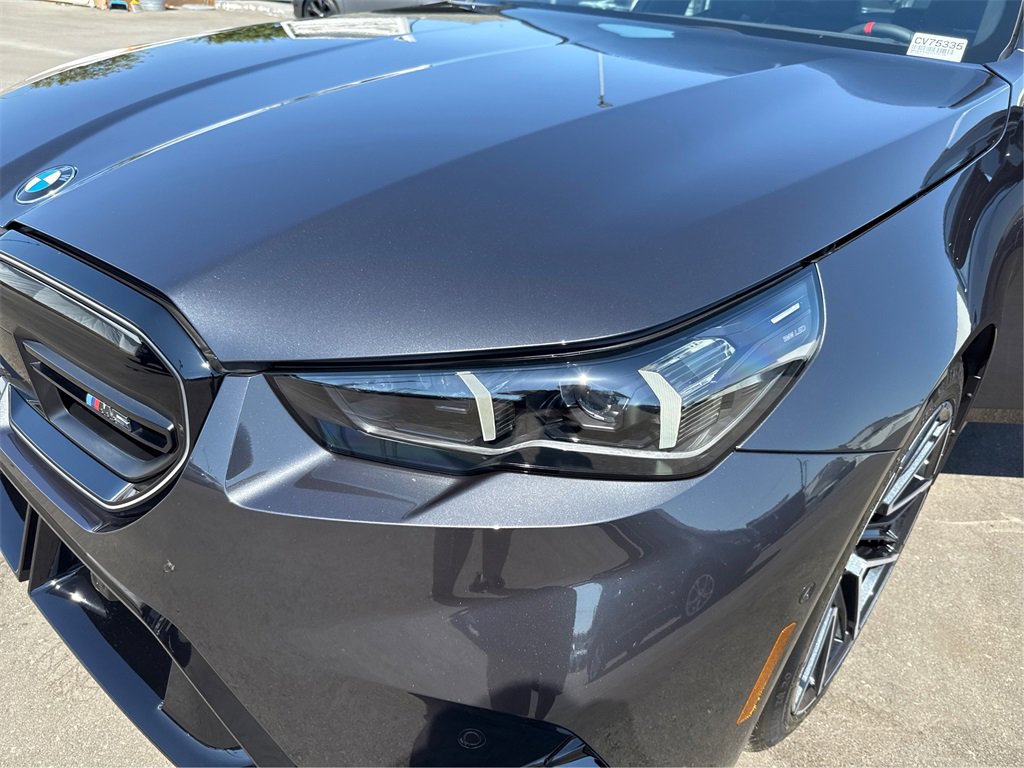 New 2026 BMW M5 w/ Executive Package image 16