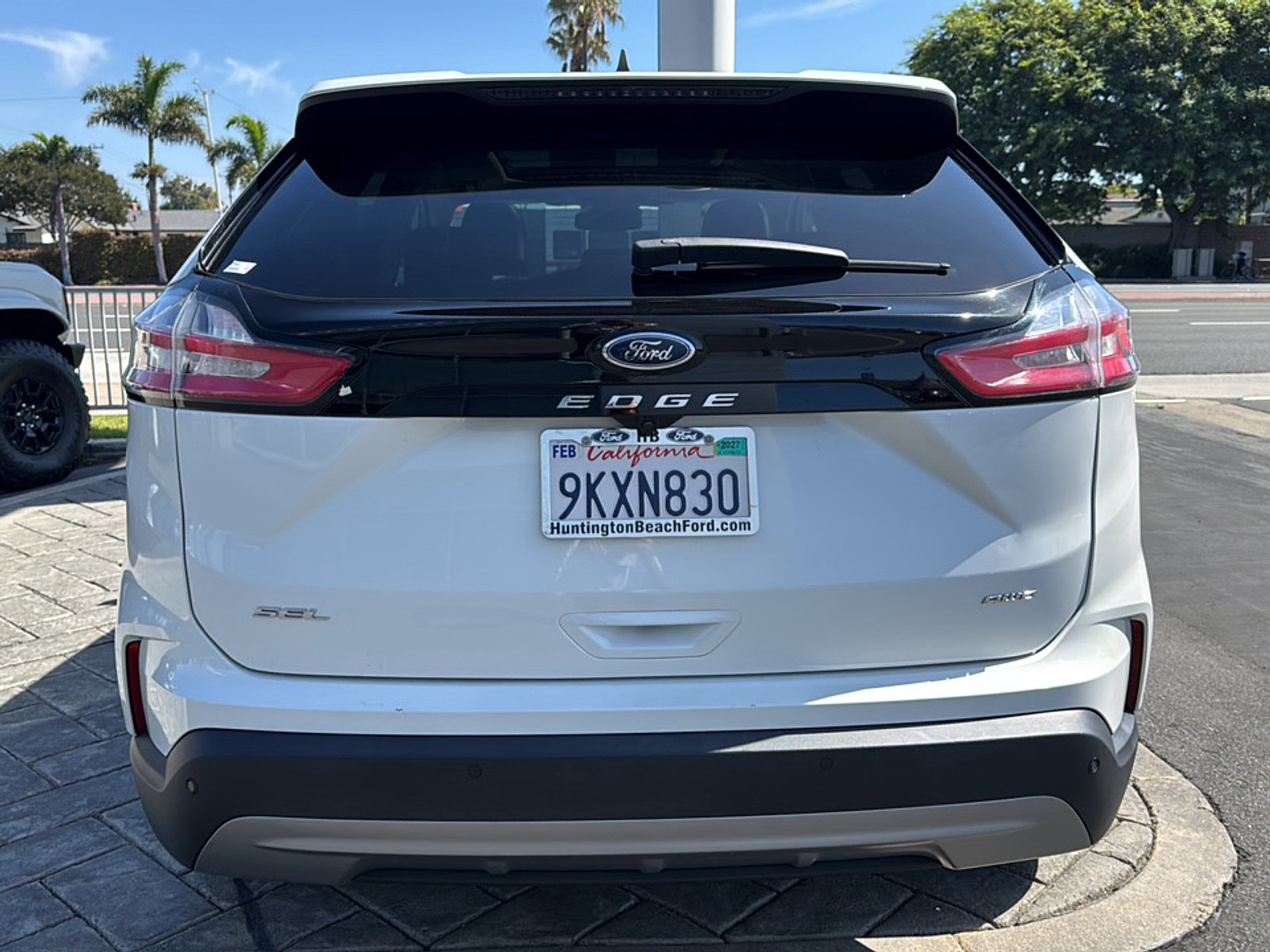 Used 2024 Ford Edge SEL w/ Convenience Package AWD/4WD image 9