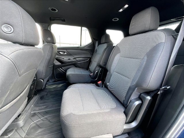 Used 2023 Chevrolet Traverse LT w/ LPO, Floor Liner Package AWD/4WD image 15