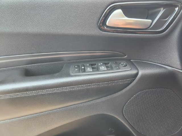 Used 2022 Dodge Durango SXT RWD image 24