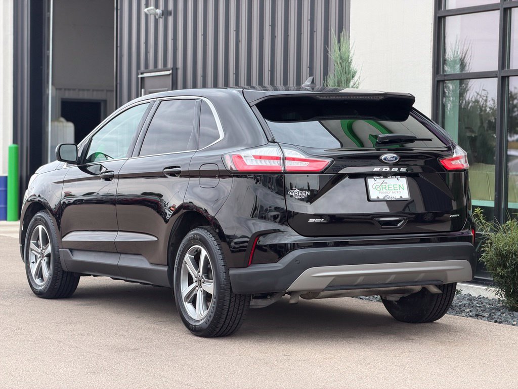 Used 2024 Ford Edge SEL w/ Convenience Package AWD/4WD image 3