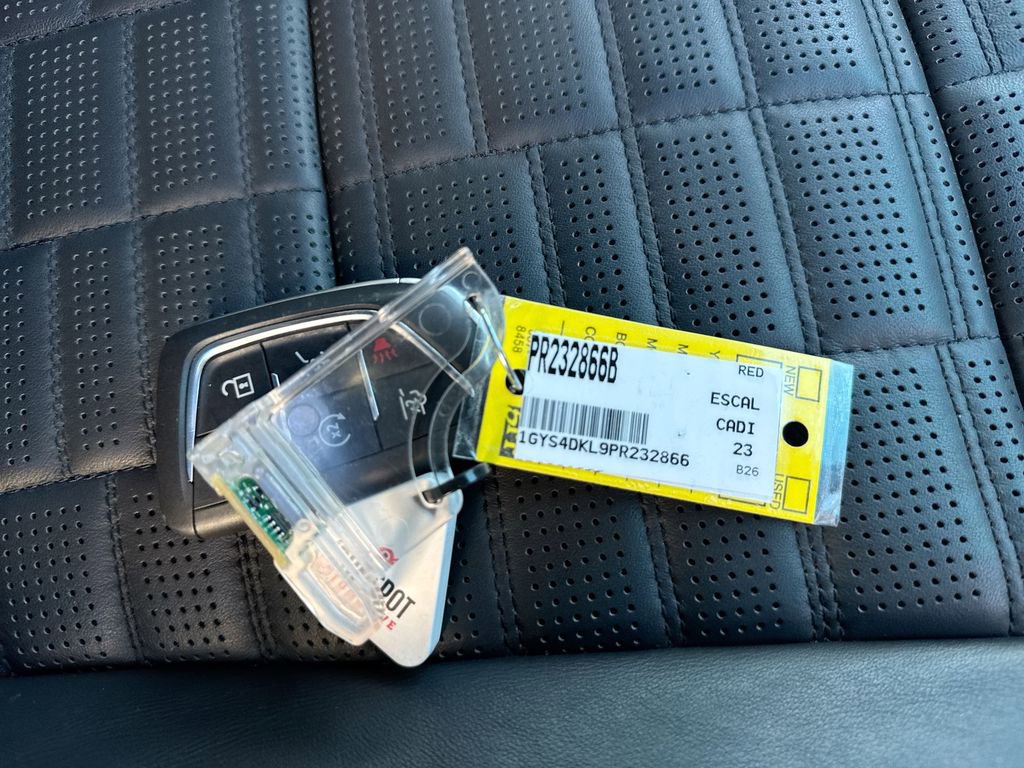 Used 2023 Cadillac Escalade Premium Luxury Platinum image 37