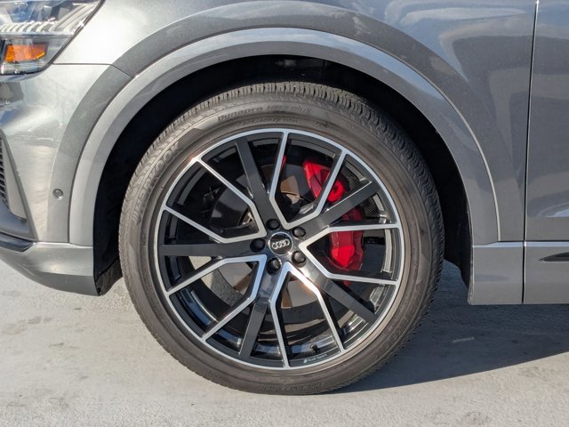 Used 2019 Audi Q8 Prestige image 19