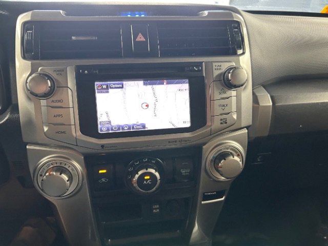 Used 2016 Toyota 4Runner SR5 AWD/4WD image 16