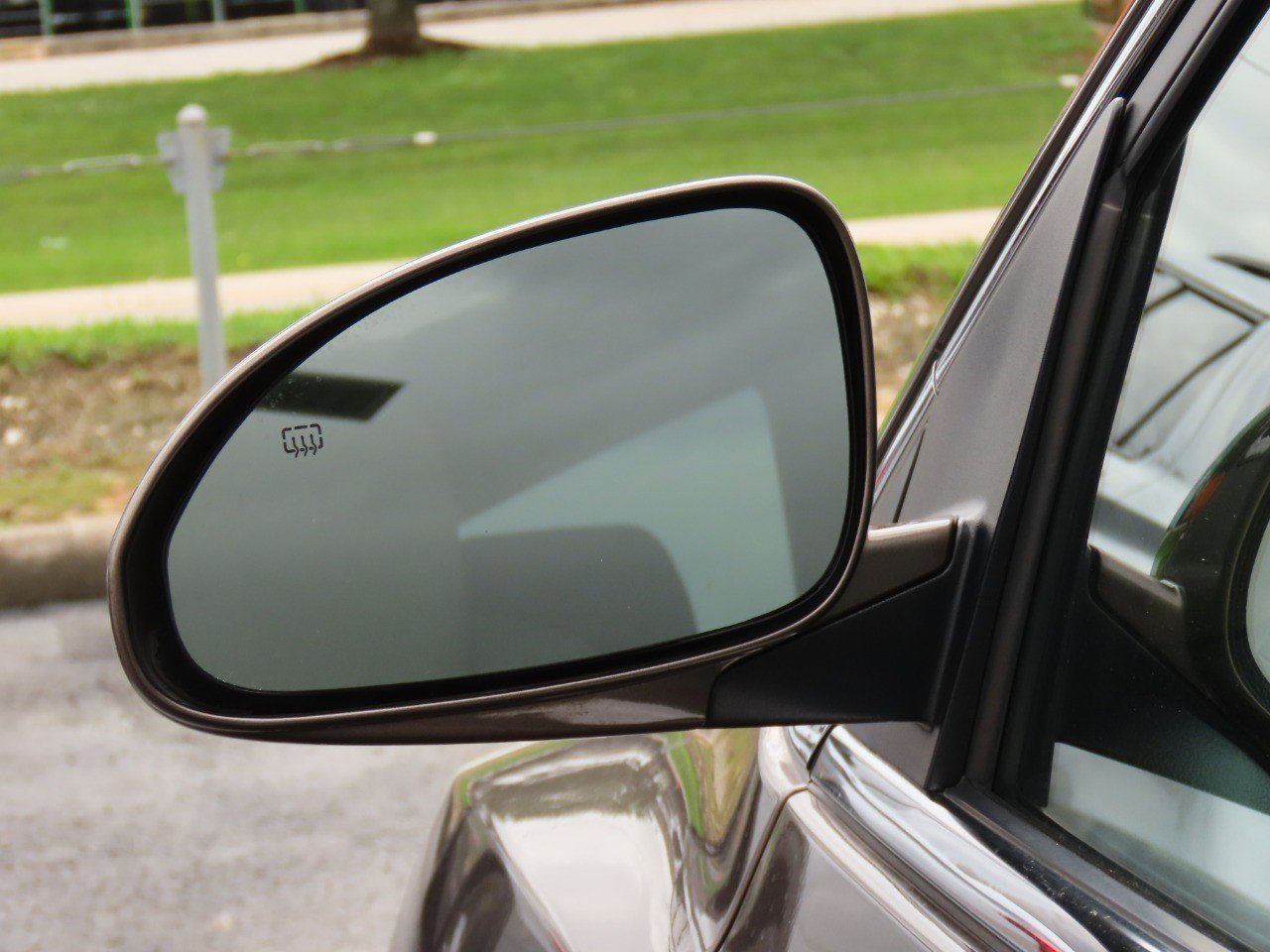 Used 2011 Buick Enclave CXL FWD image 19