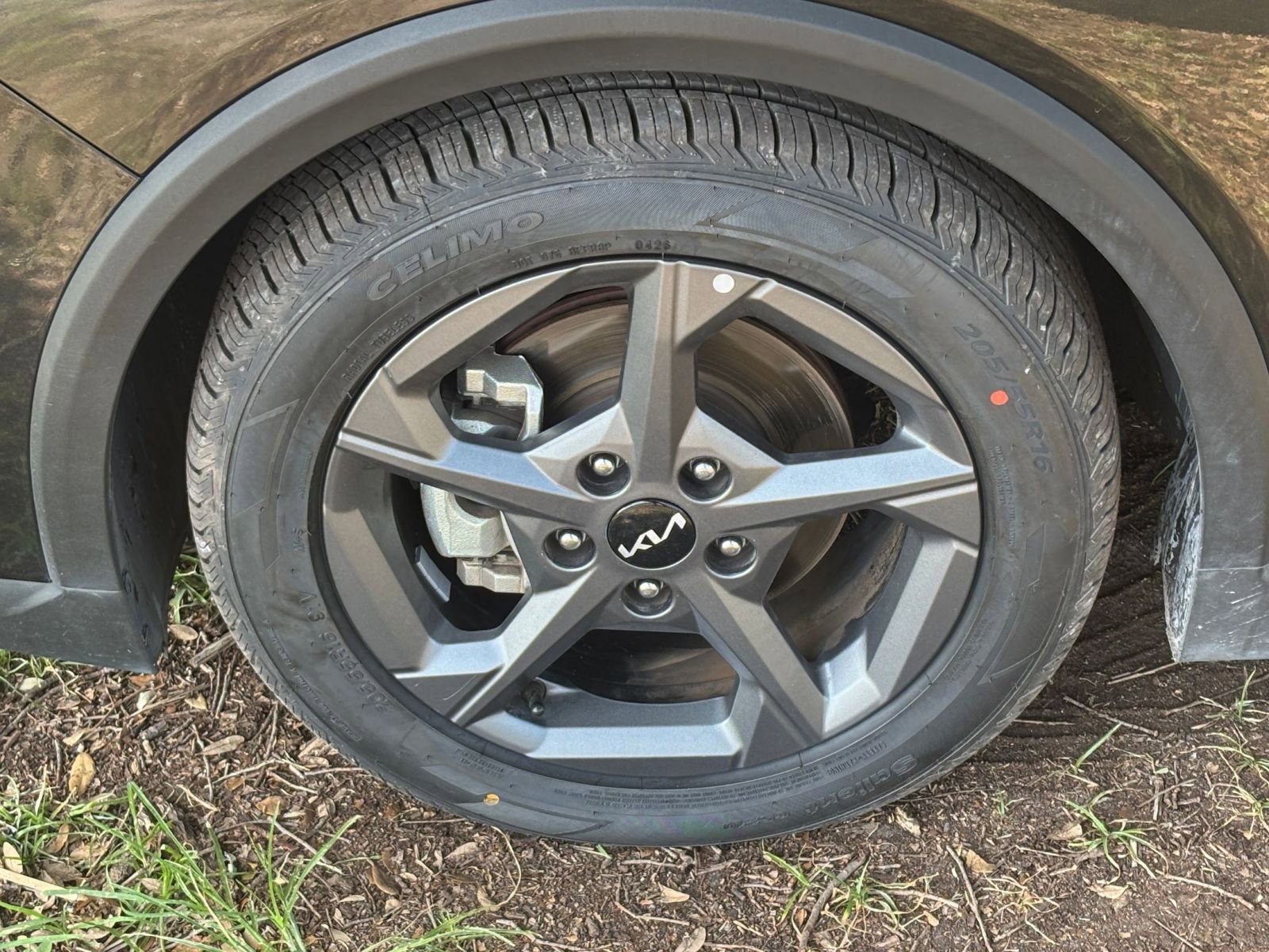 Used 2025 Kia K4 FWD image 32