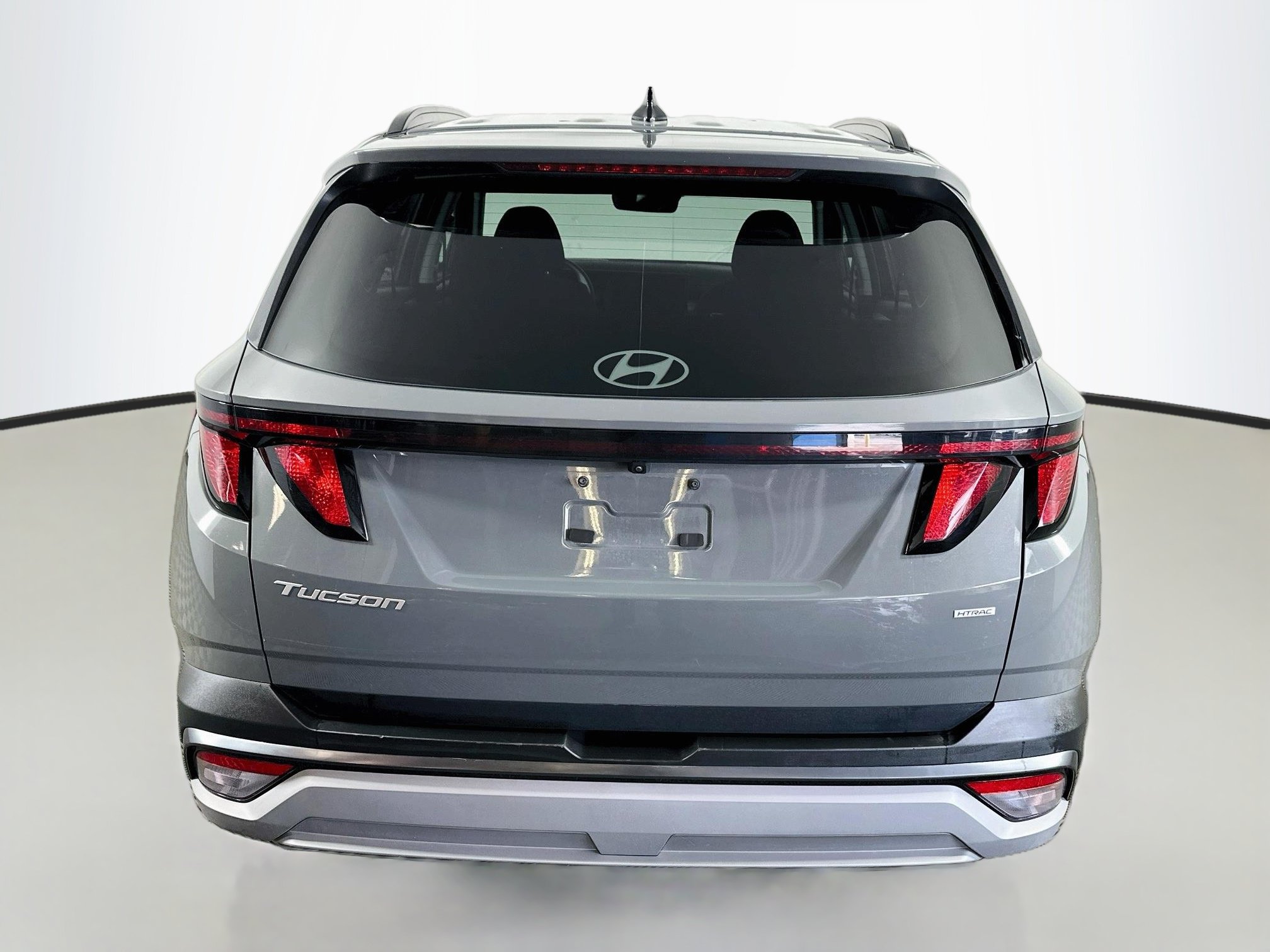 Certified 2025 Hyundai Tucson SEL AWD/4WD image 6