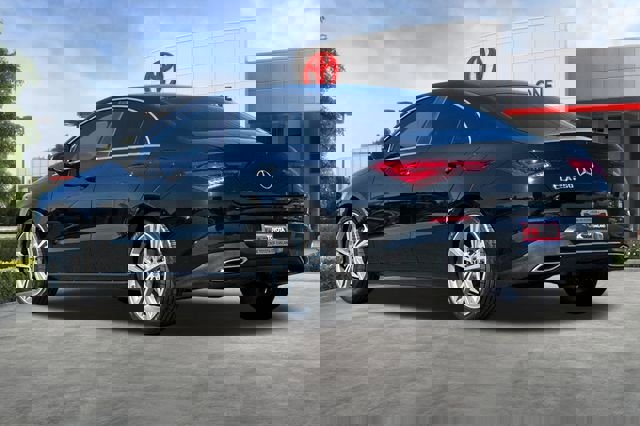 Used 2020 Mercedes-Benz CLA 250 image 6