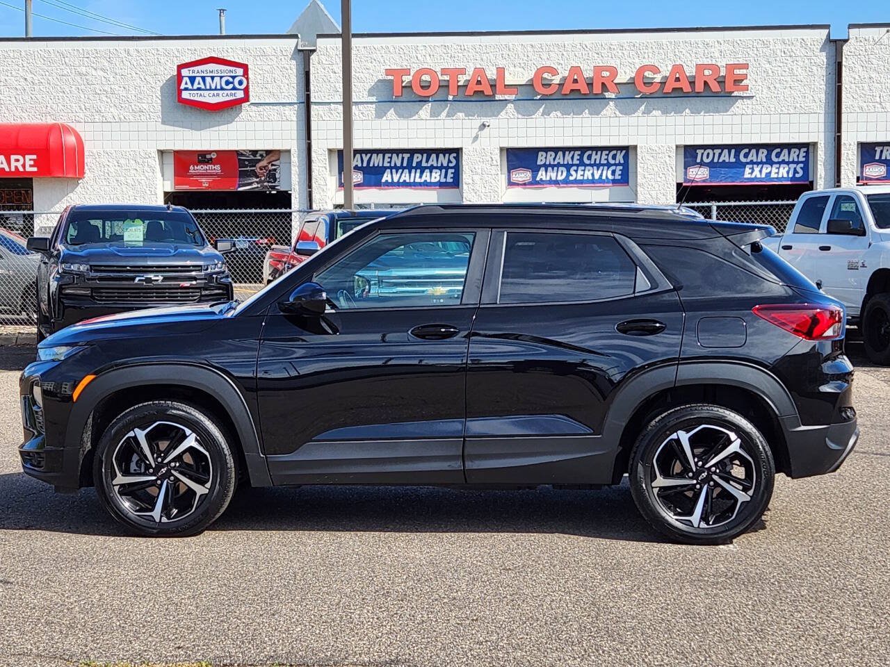 Used 2022 Chevrolet TrailBlazer RS AWD/4WD image 3