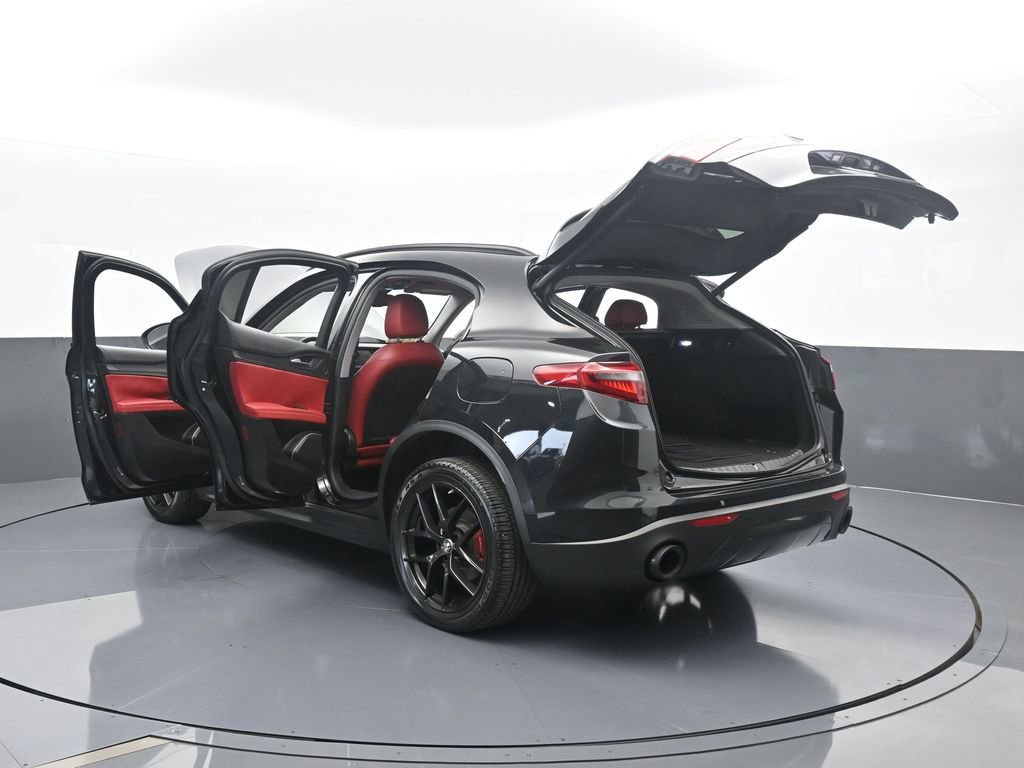 Used 2019 Alfa Romeo Stelvio w/ Nero Edizione image 75