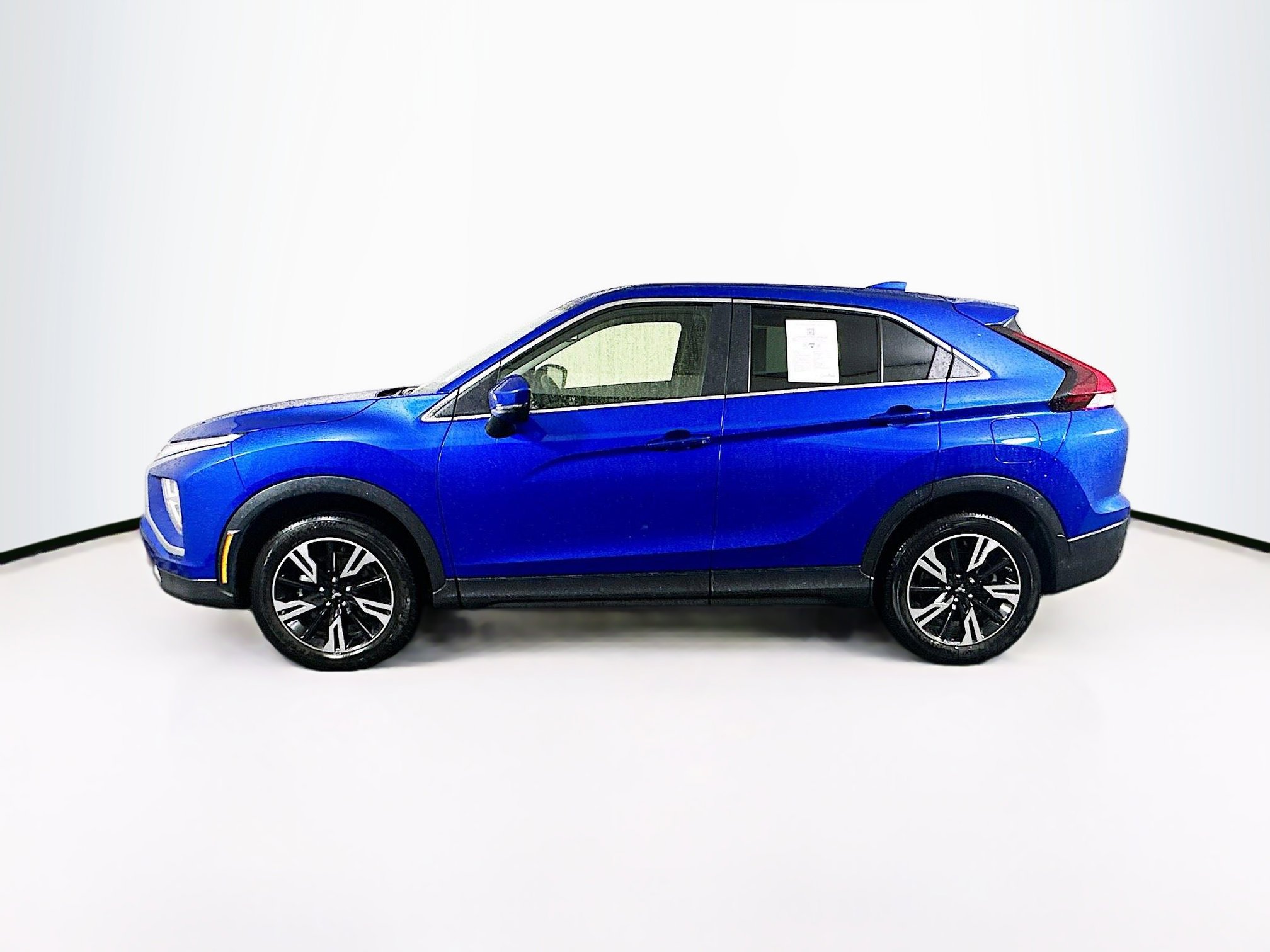 Used 2025 Mitsubishi Eclipse Cross SE AWD/4WD image 4