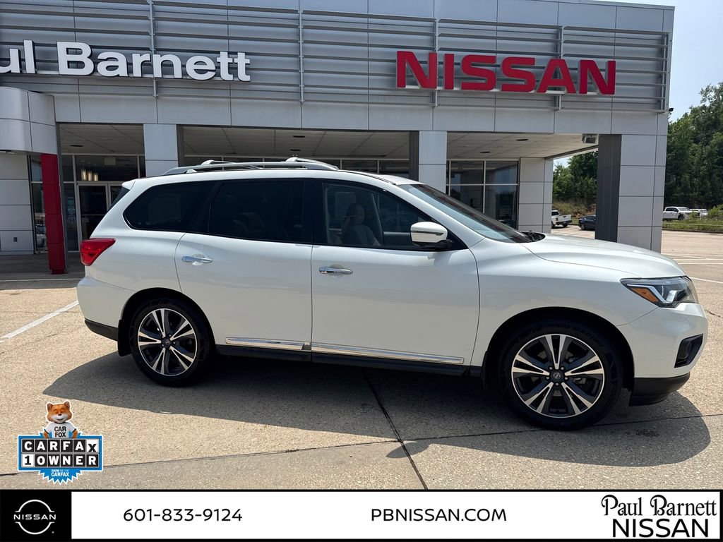 Used 2019 Nissan Pathfinder Platinum FWD image 5