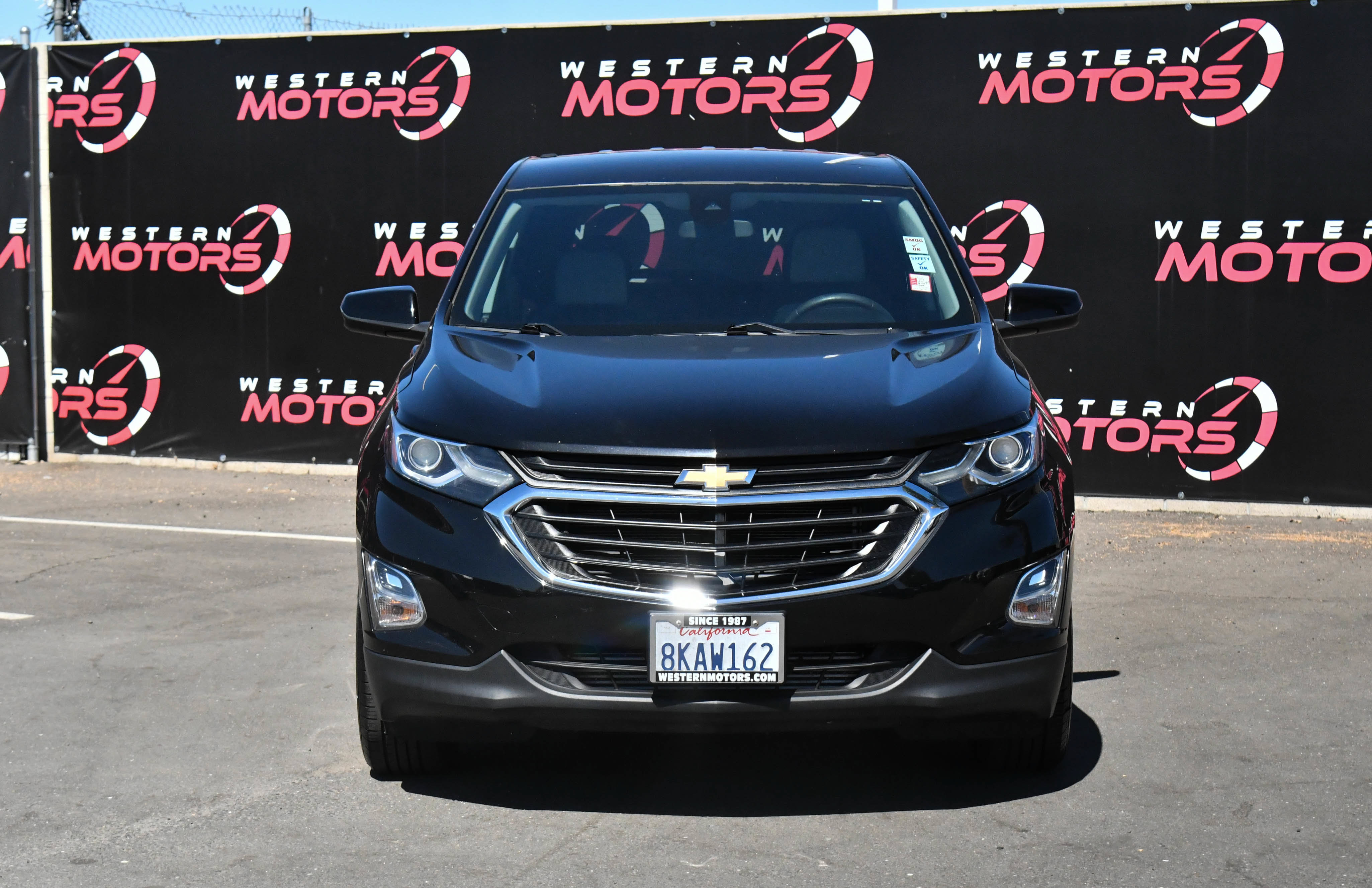Used 2019 Chevrolet Equinox LT FWD image 2
