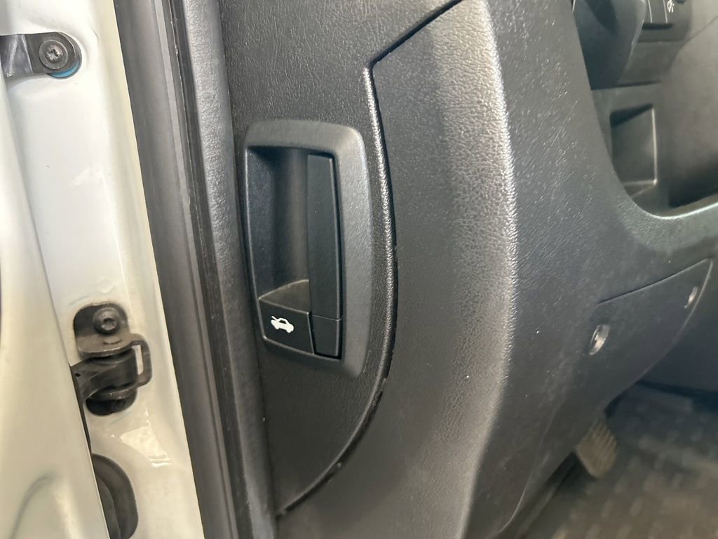 Used 2023 RAM ProMaster 2500 w/ Convenience Group image 31