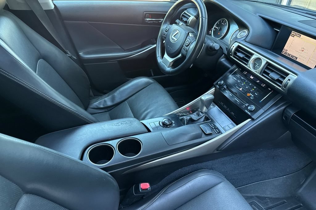 Used 2014 Lexus IS 250 w/ Navigation Package RWD image 15