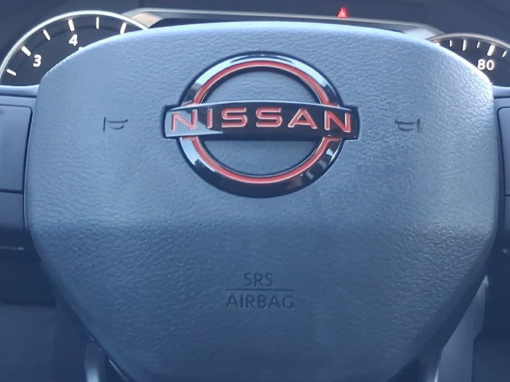 Certified 2025 Nissan Rogue SV AWD/4WD image 5