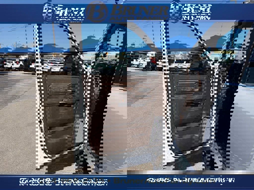 New 2026 RAM 3500 Longhorn image 8