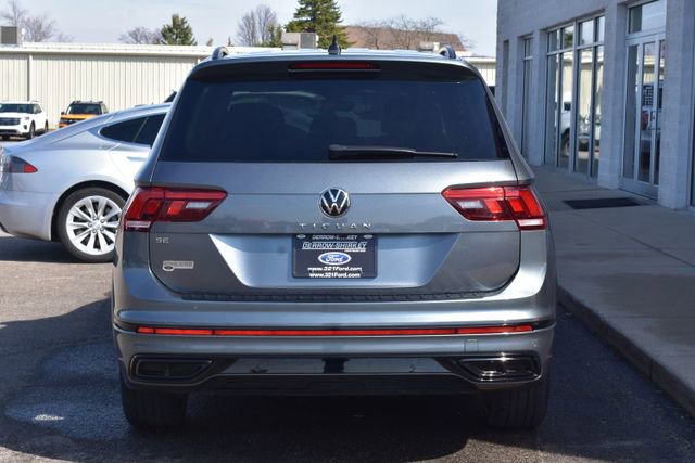 Used 2022 Volkswagen Tiguan SE R-Line image 10