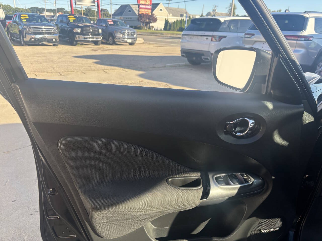 Used 2015 Nissan Juke SL AWD/4WD image 13