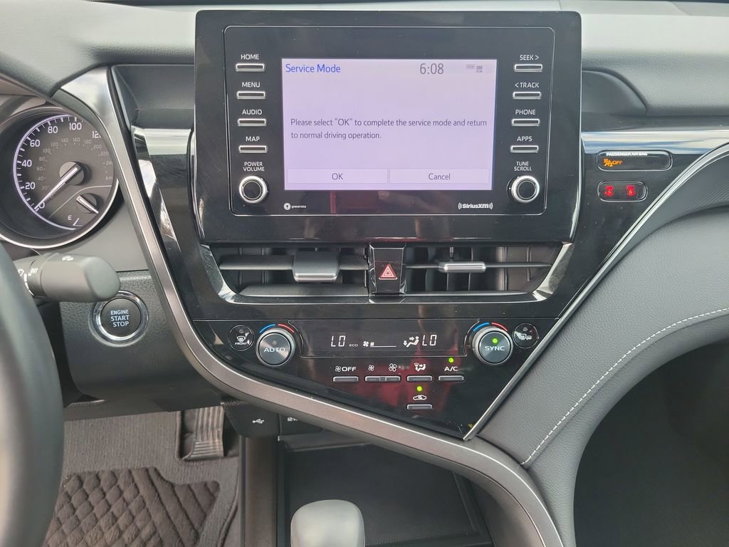 Certified 2024 Toyota Camry SE w/ Convenience Package image 22