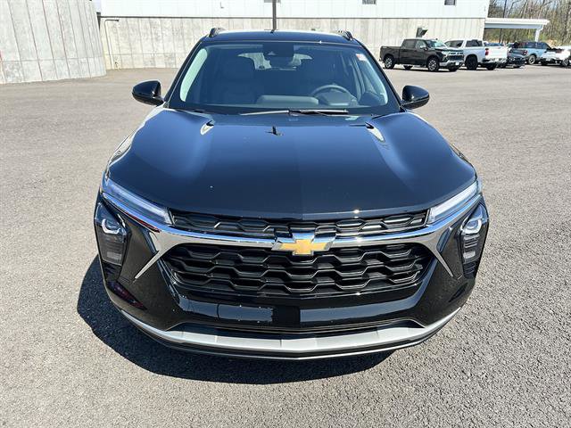 New 2026 Chevrolet Trax LT FWD image 9