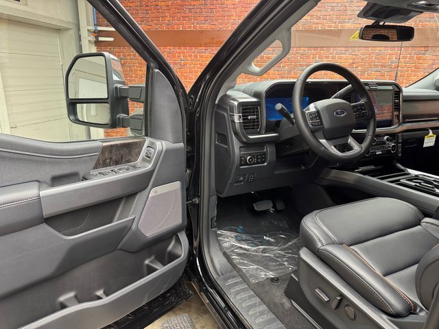 New 2025 Ford F250 Lariat w/ Lariat Ultimate Package image 9