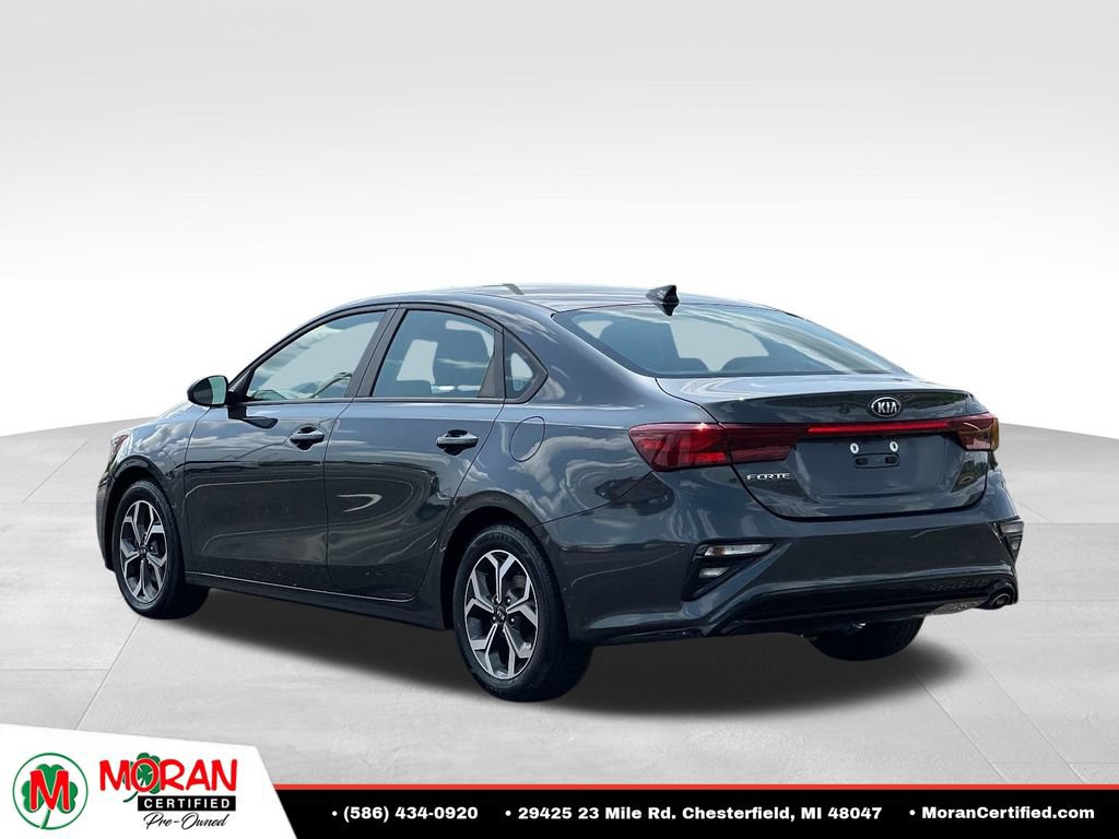 Used 2021 Kia Forte LXS FWD image 4