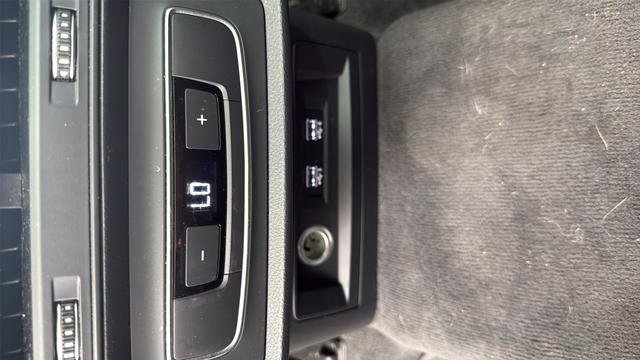 Used 2020 Audi Q7 3.0T Premium Plus AWD/4WD image 16