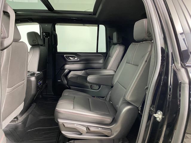 Certified 2022 Chevrolet Suburban RST w/ Sport Performance Package image 26