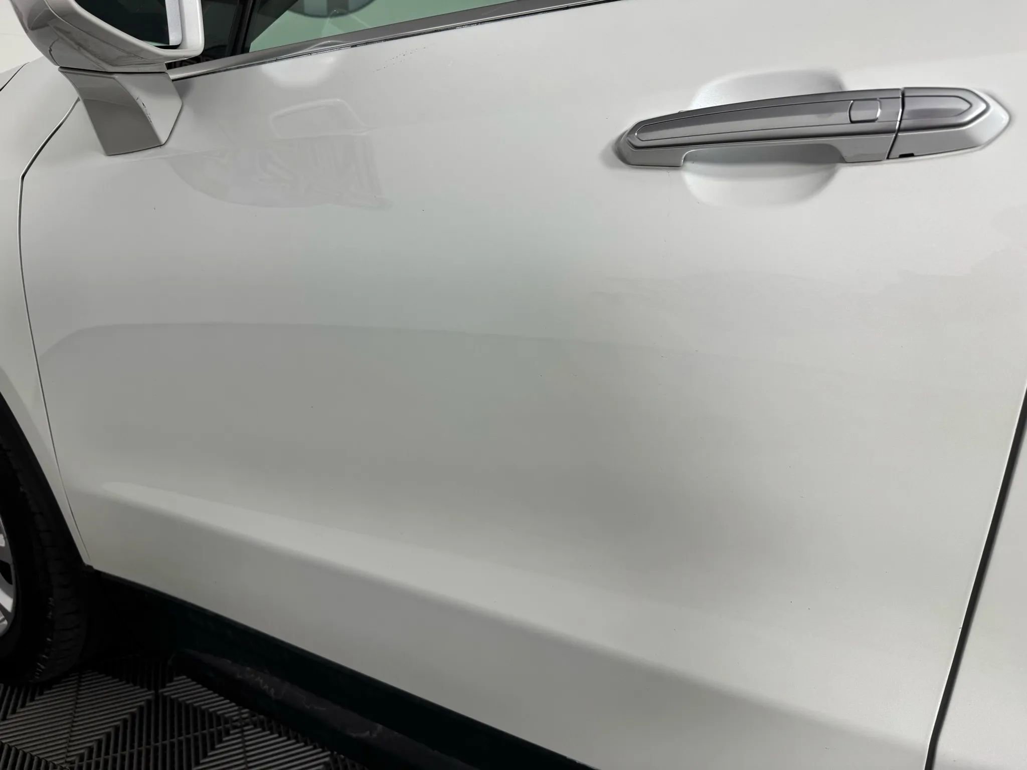 Used 2019 Cadillac XT4 Luxury w/ Cold Weather Package image 27