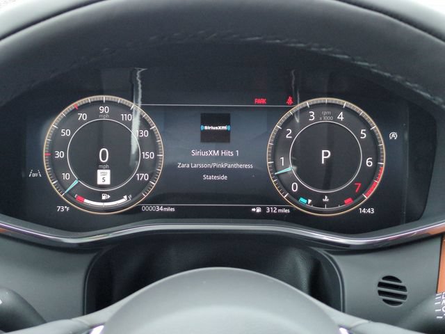 New 2026 Jaguar F-PACE R-Dynamic S AWD/4WD image 8