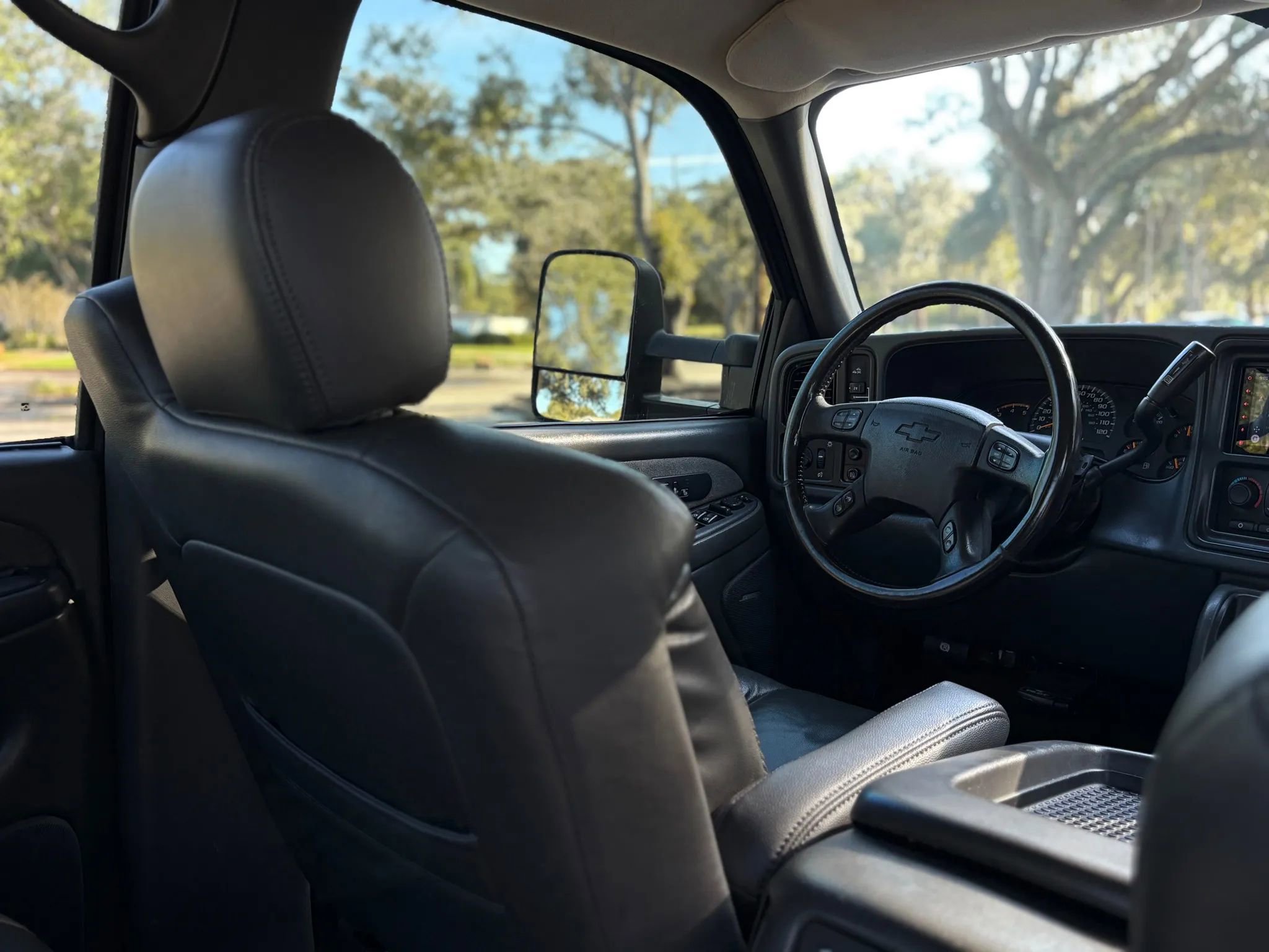 Used 2003 Chevrolet Silverado 3500 LT w/ Skid Plate Package image 30