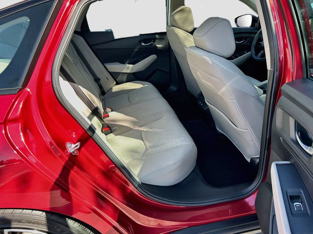 Certified 2026 Honda Accord SE image 27