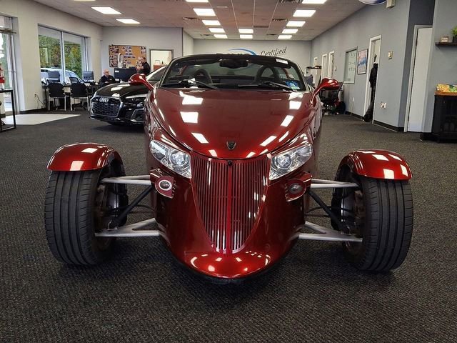 Used 2000 Plymouth Prowler image 2