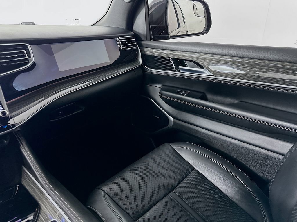 Used 2022 Jeep Wagoneer Series II w/ Premium Group I image 24