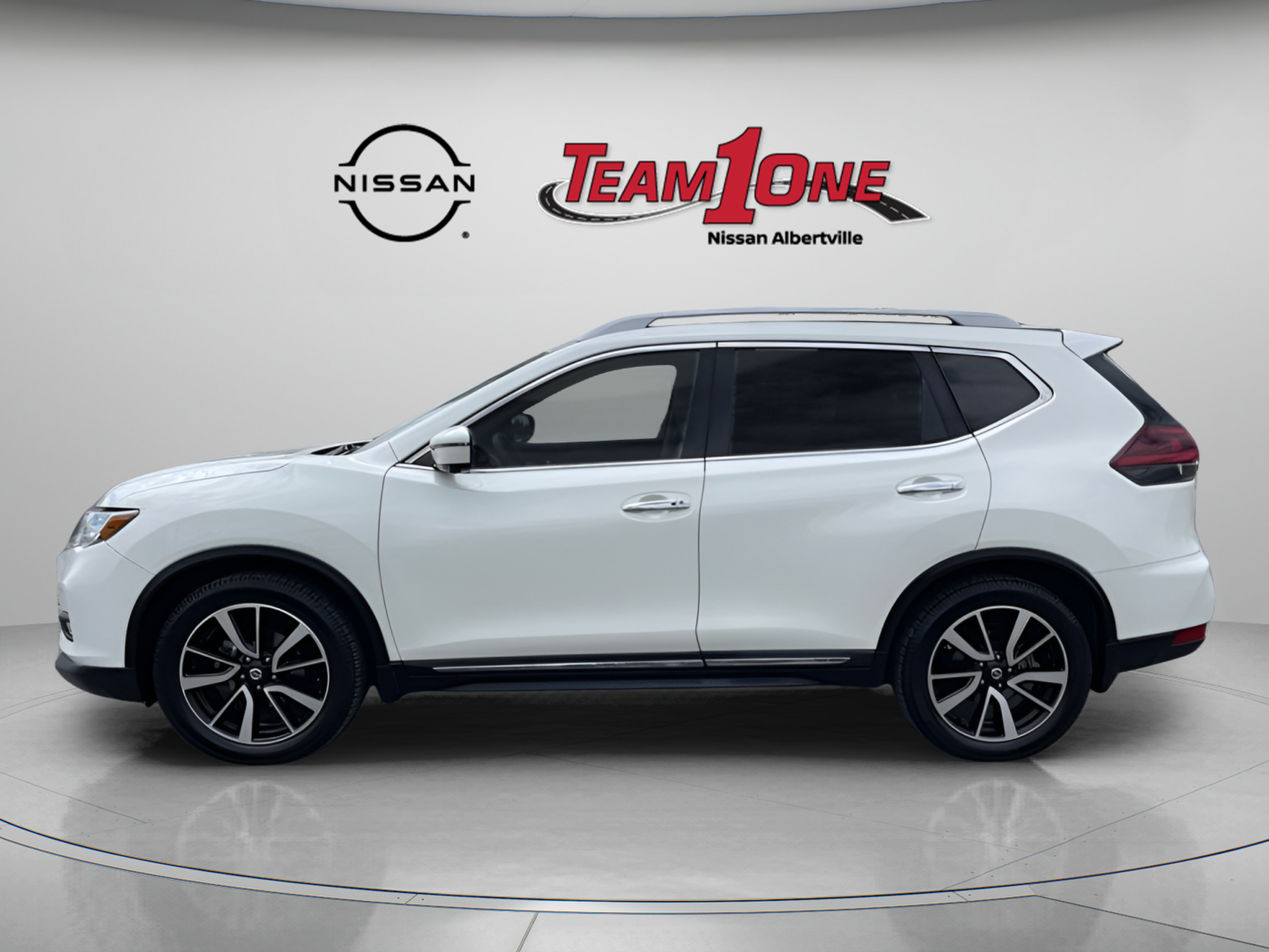 Used 2020 Nissan Rogue SL w/ Premium Package FWD image 6