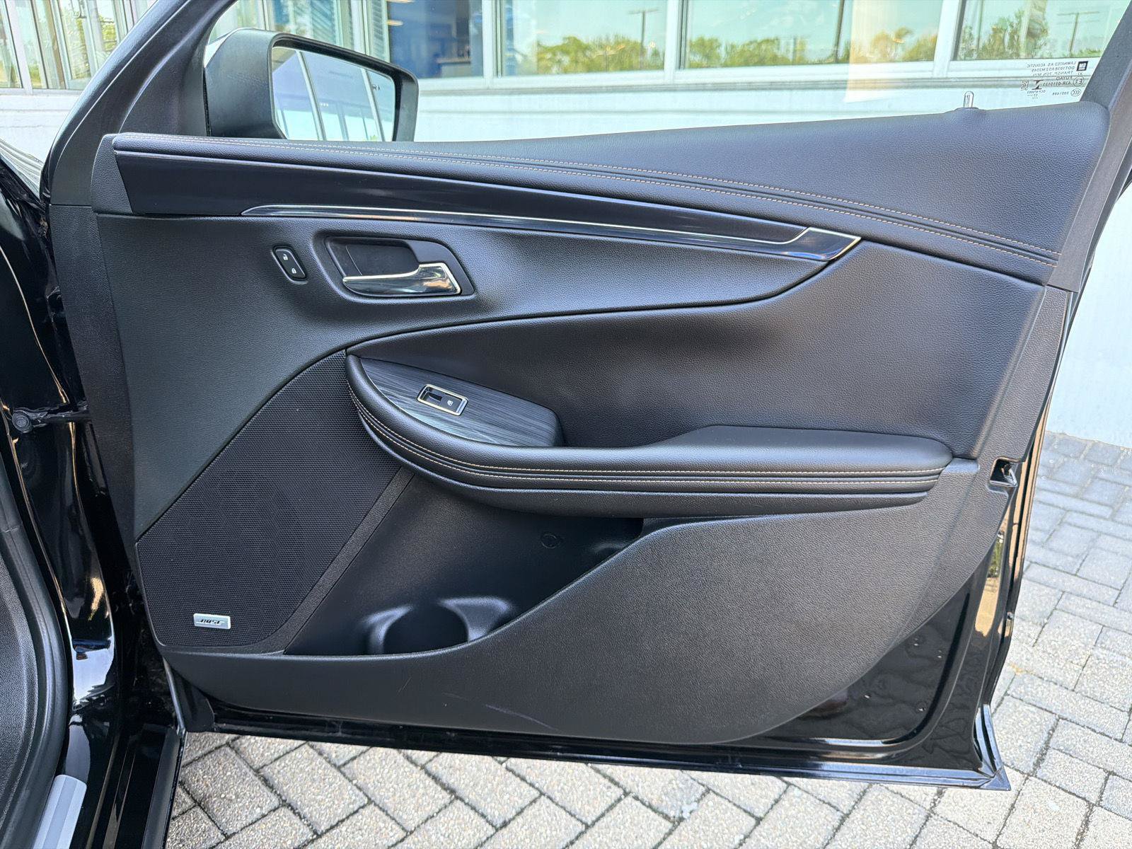 Used 2018 Chevrolet Impala Premier w/ Premier Confidence Package FWD image 37