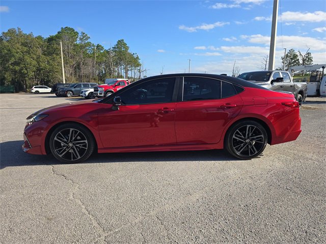 Used 2025 Toyota Camry XSE image 3