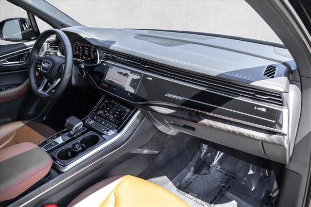 Used 2023 Audi Q7 2.0T Premium Plus w/ Premium Plus Package AWD/4WD image 25